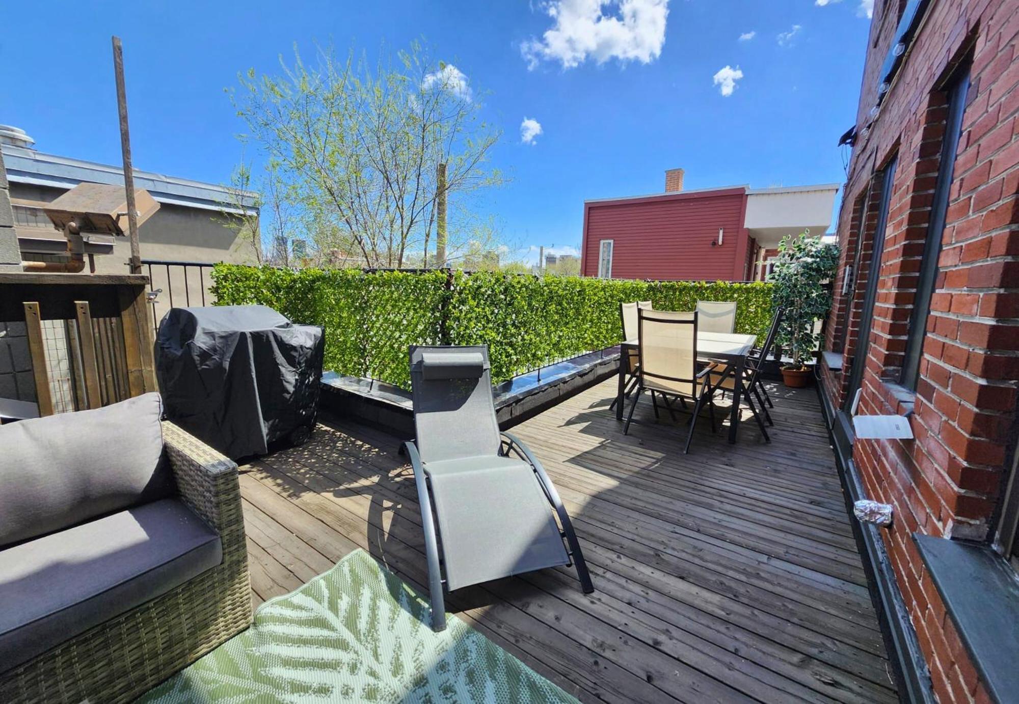 Liv Mtl Soho Aparthotel Montréal Exterior foto