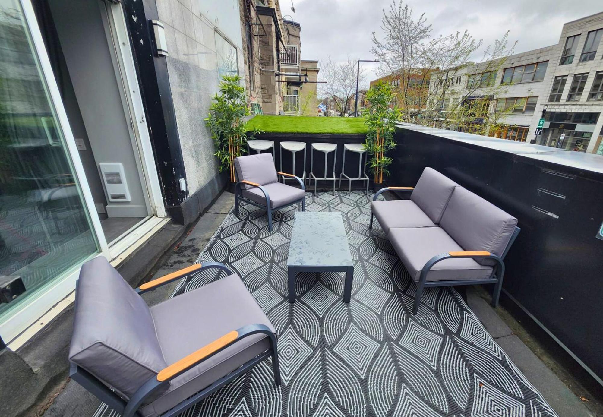 Liv Mtl Soho Aparthotel Montréal Exterior foto